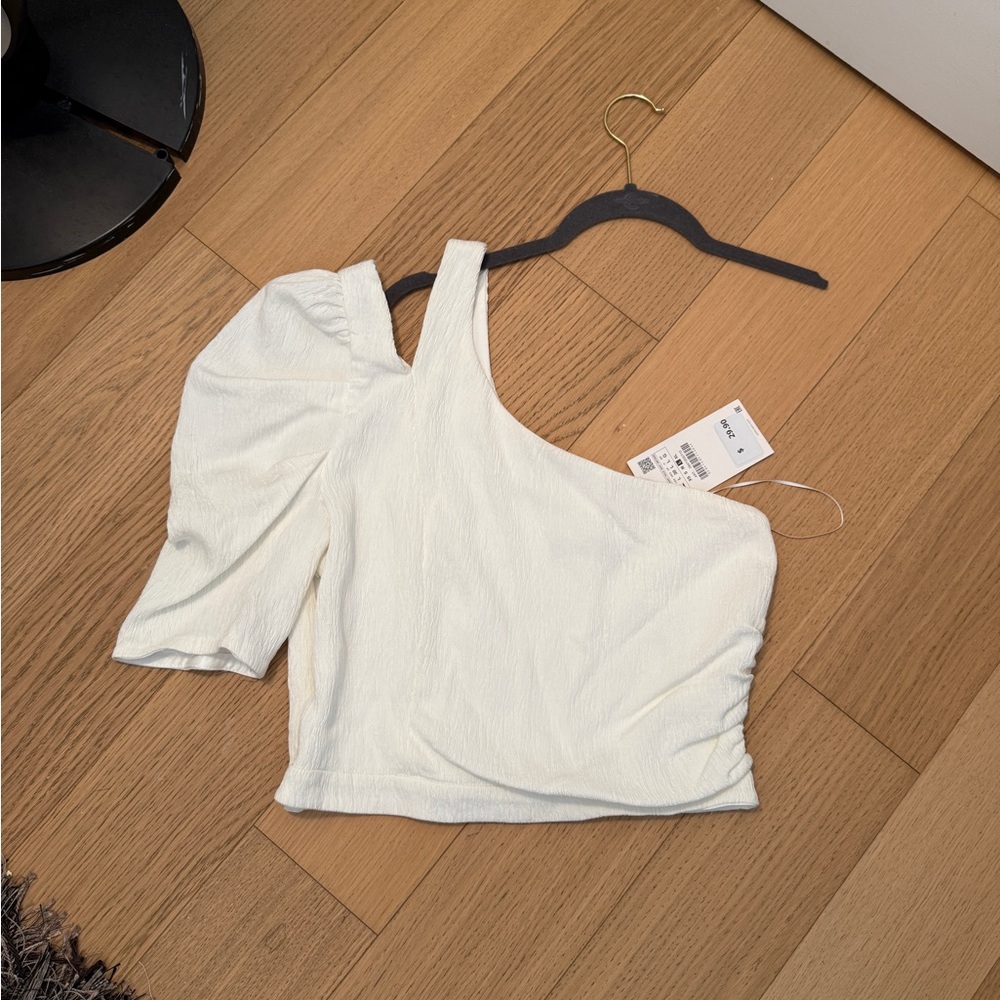 Zara One-Shoulder White Puff-Sleeve Crop Top